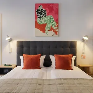 3* Hotell Zur Stadt Mainz In Wuerzburger Innenstadt