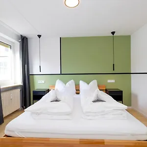  Appartement Grosszuegige Am Stadtrand